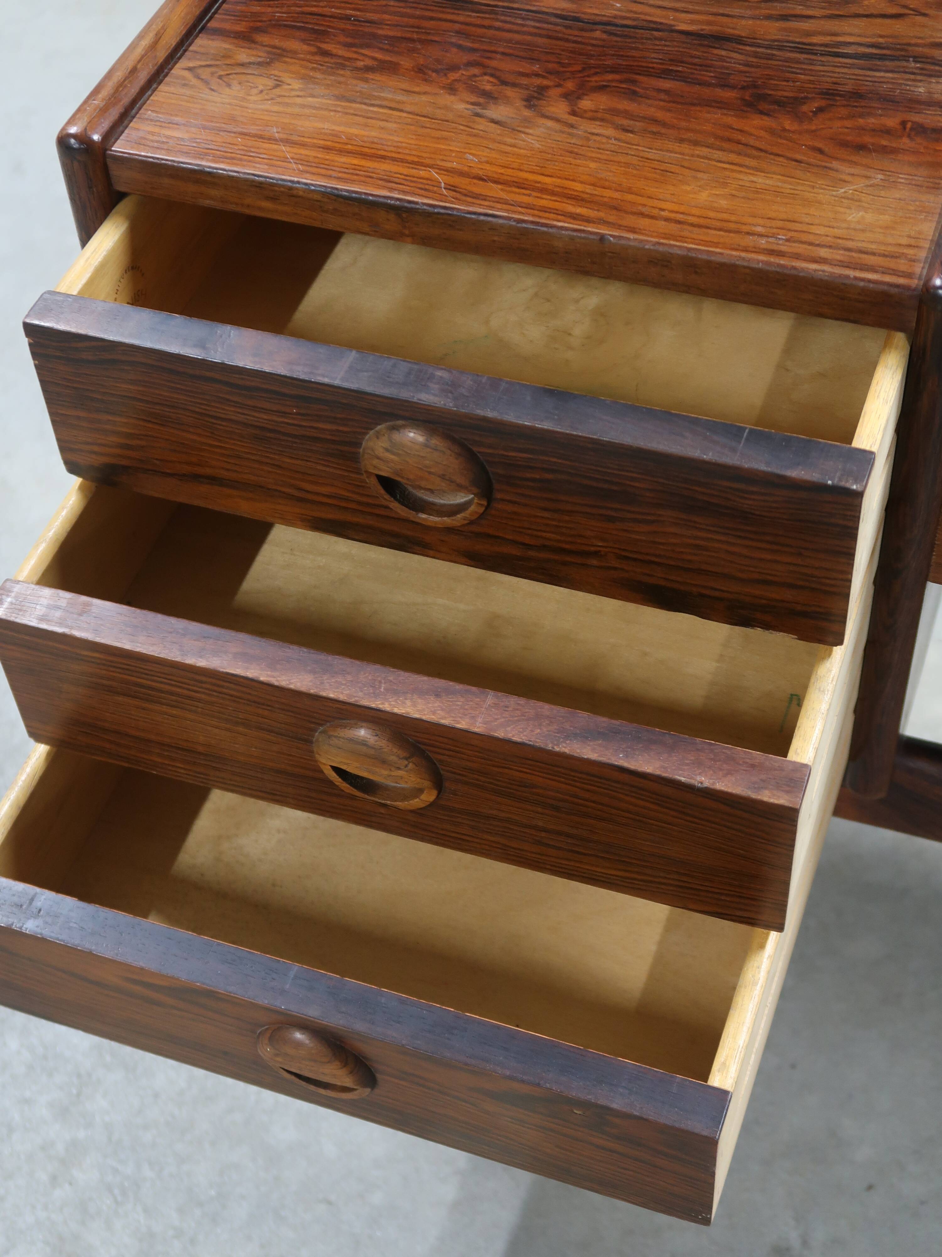Danish planter' furniture in rosewood by Arne Wahl Iversen 60