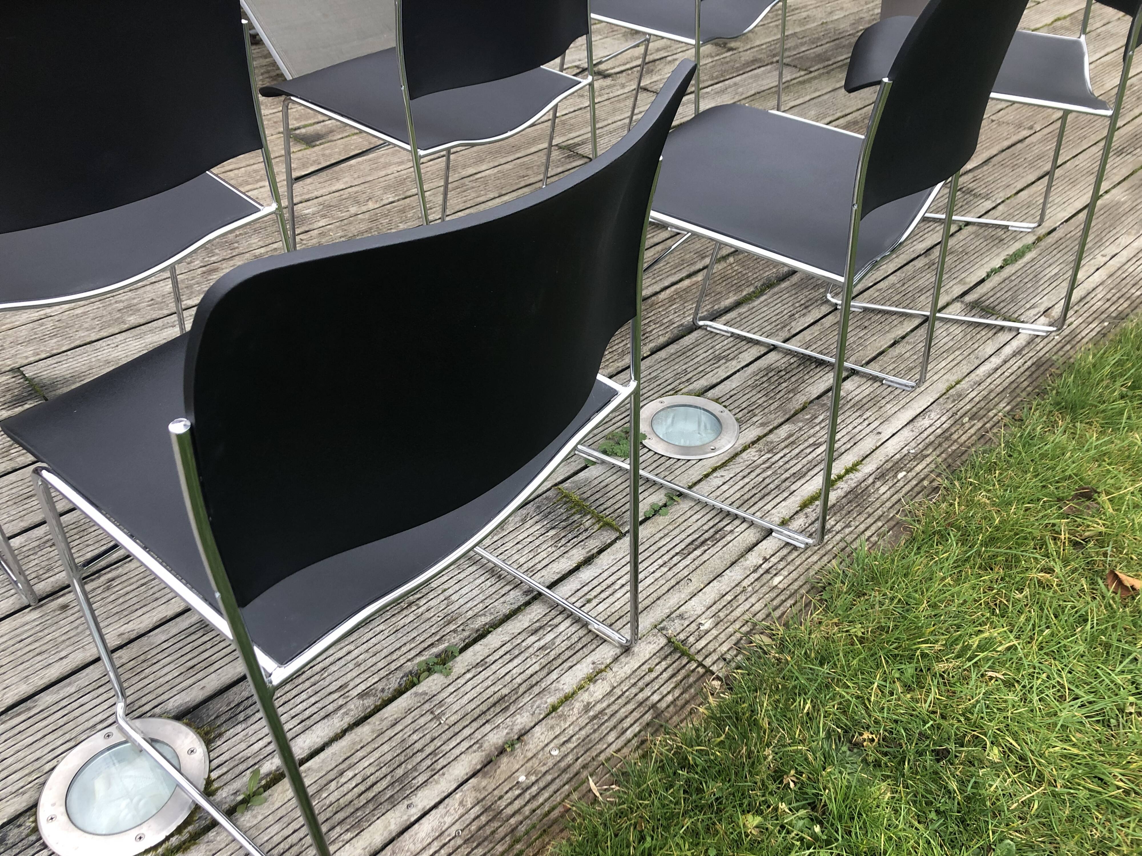 Design chairs David Rowland - Howe