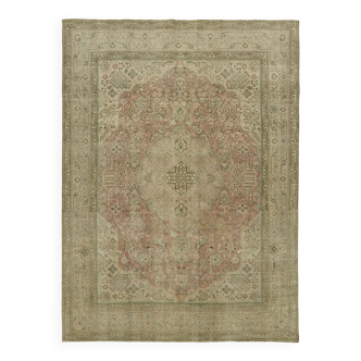 Hand-Knotted Anatolian One of a Kind 1970s 244 cm x 334 cm Beige Wool Carpet