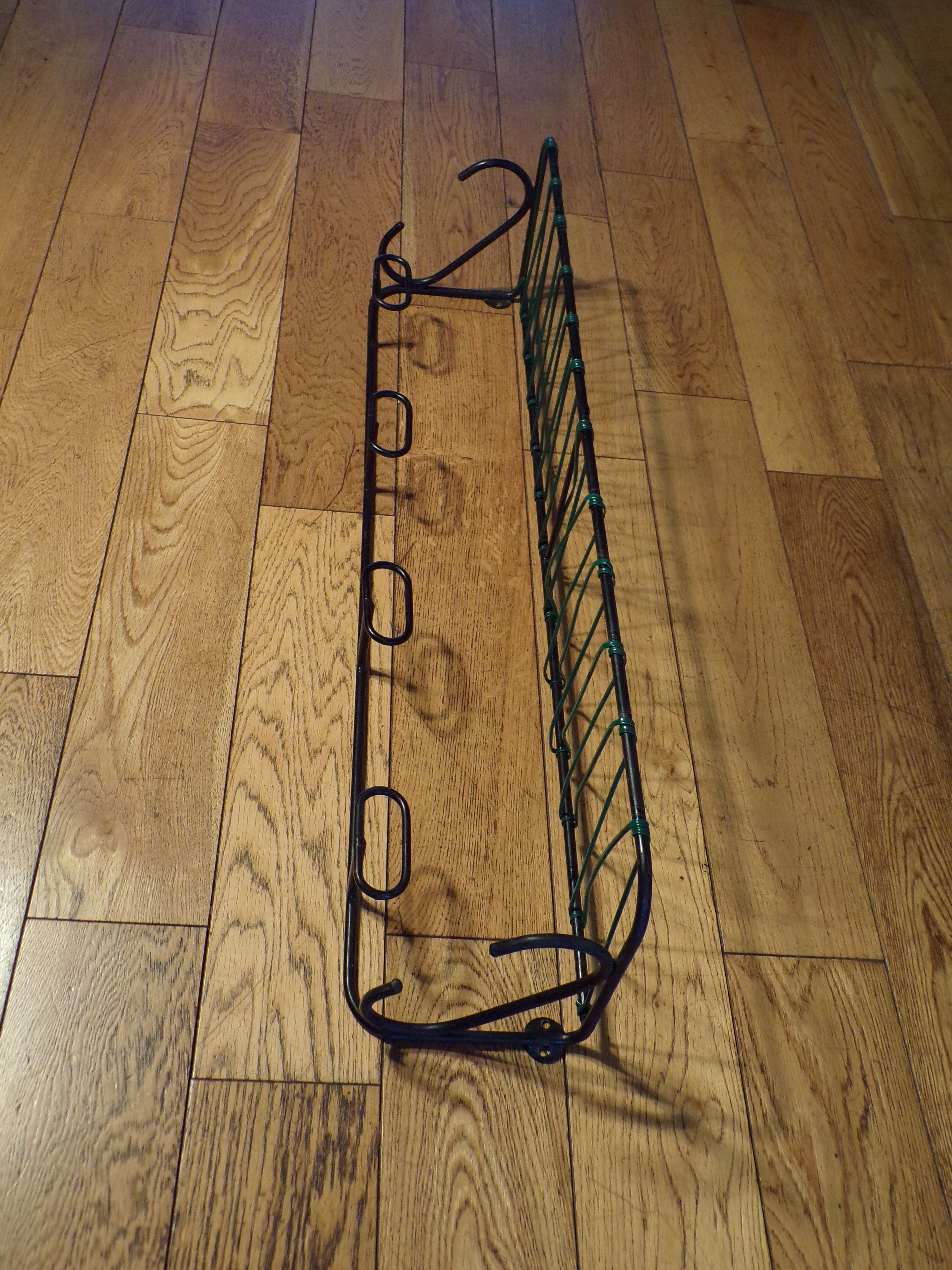 Vintage scoubidou coat rack