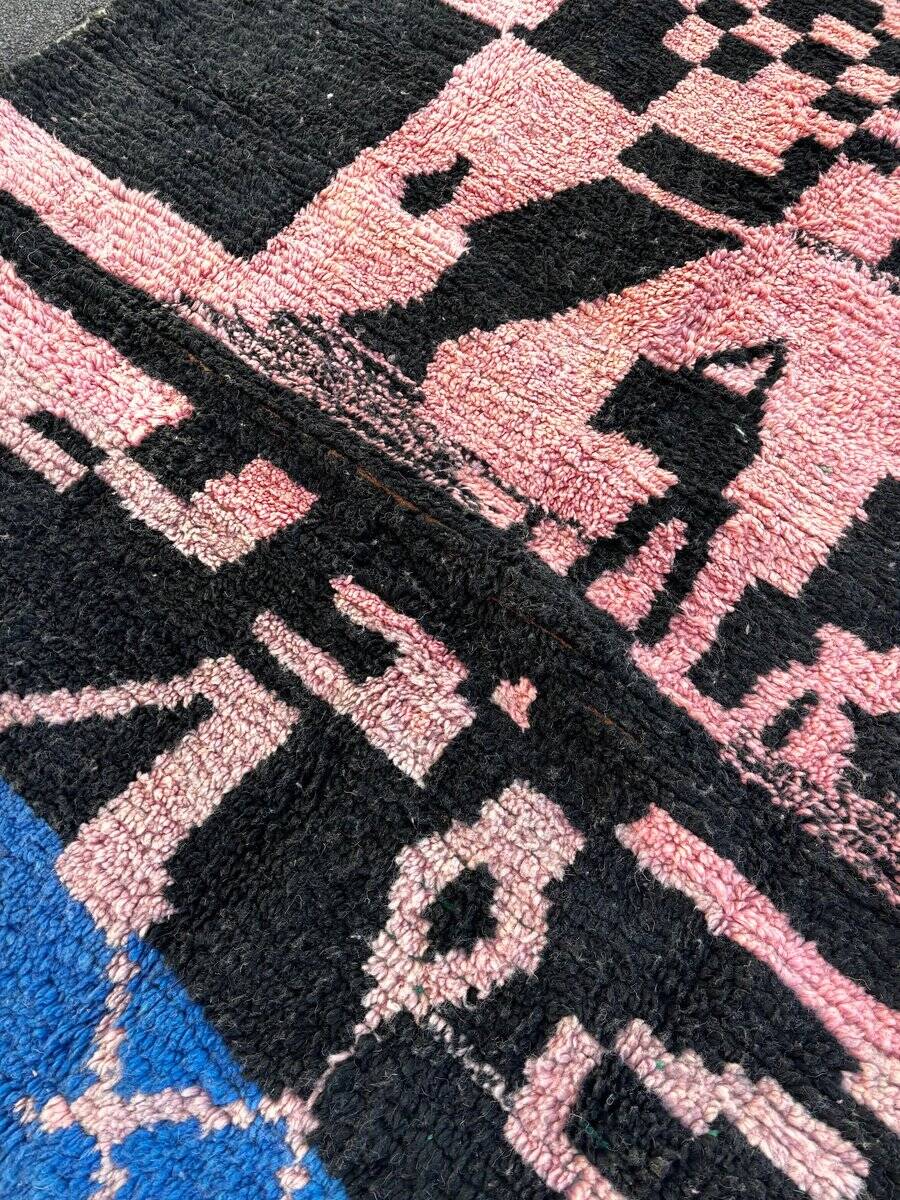 Modern Boujad Berber rug in wool