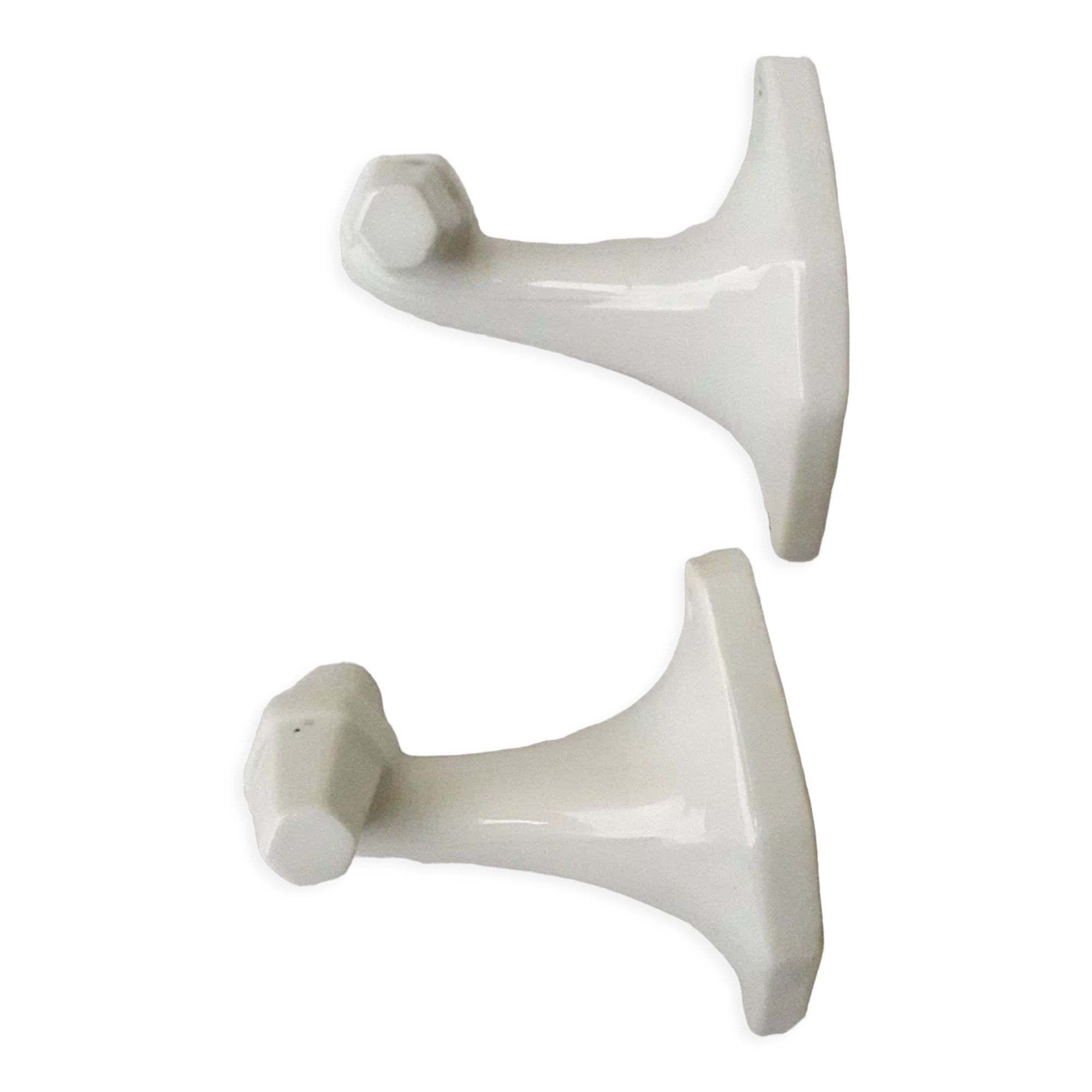 Pair of porcelain hooks