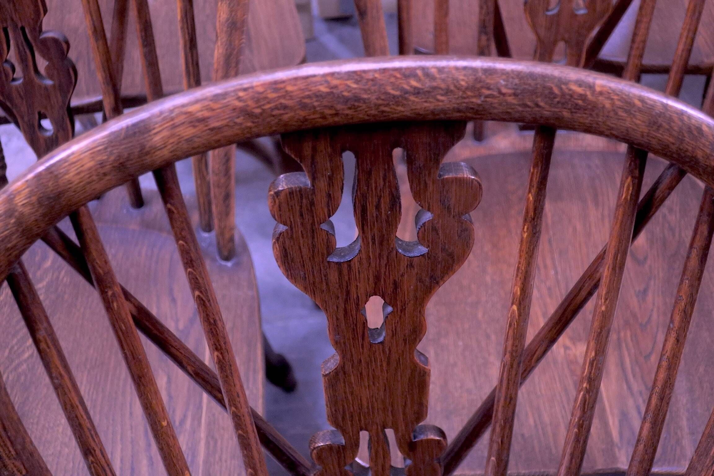 Set of 6 solid oak lyre-back Windsor chairs, 1960s