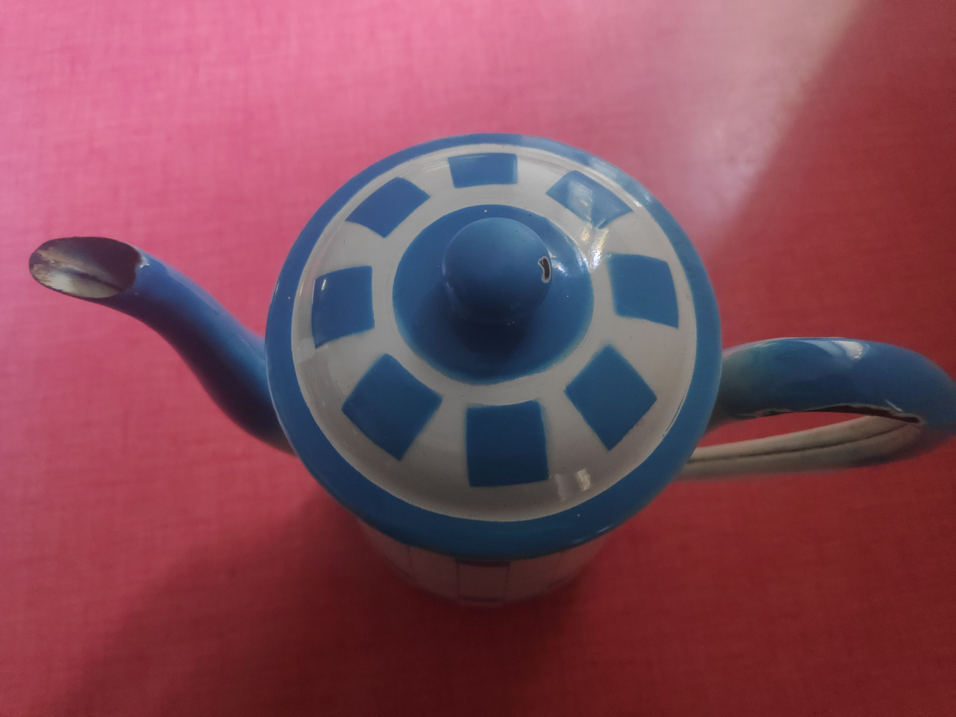 White enamelled sheet metal coffee maker with blue checkered Lustucru style stamped Duco