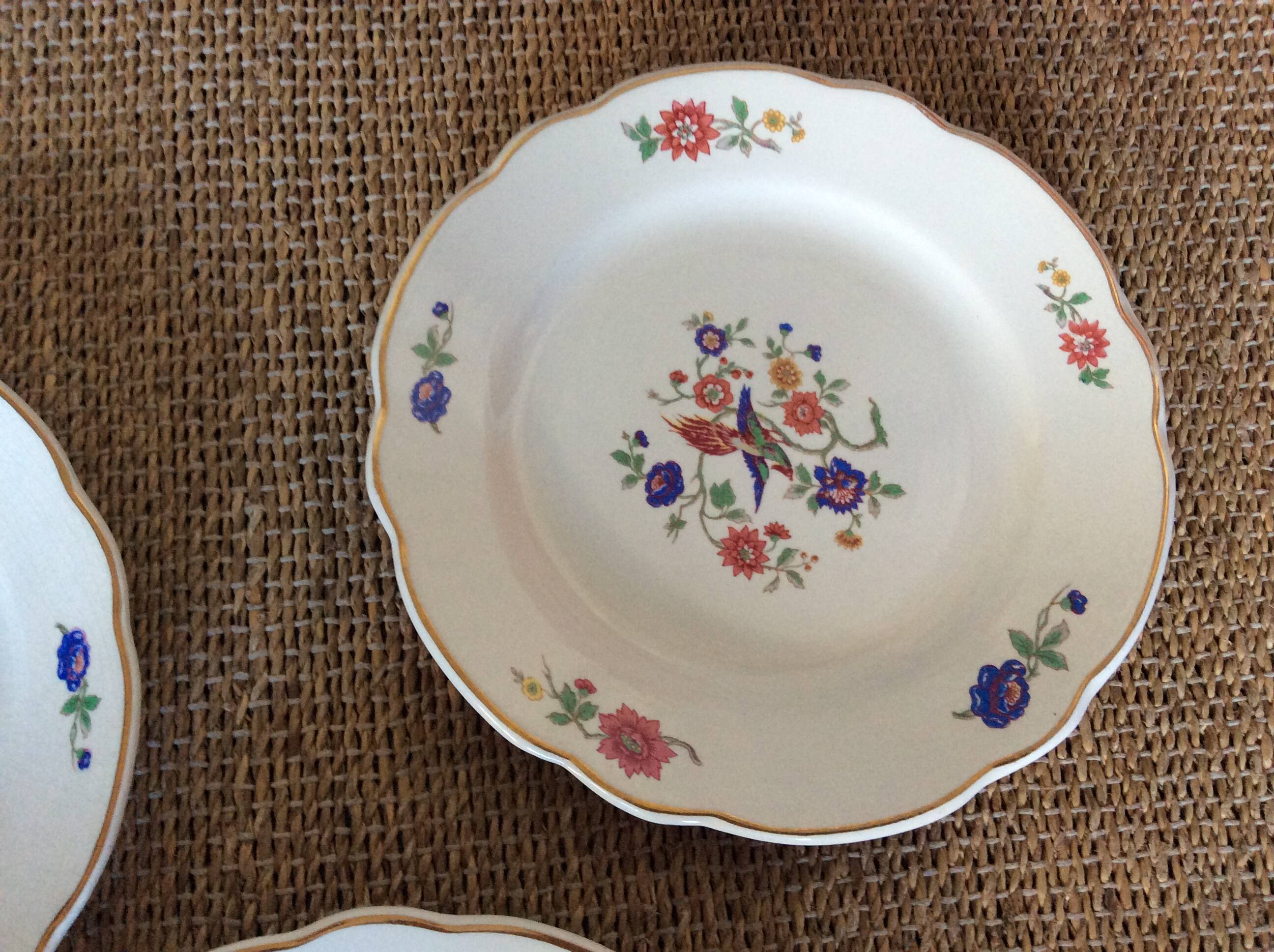 5 assiettes plates