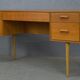 Bureau vintage du milieu du siècle