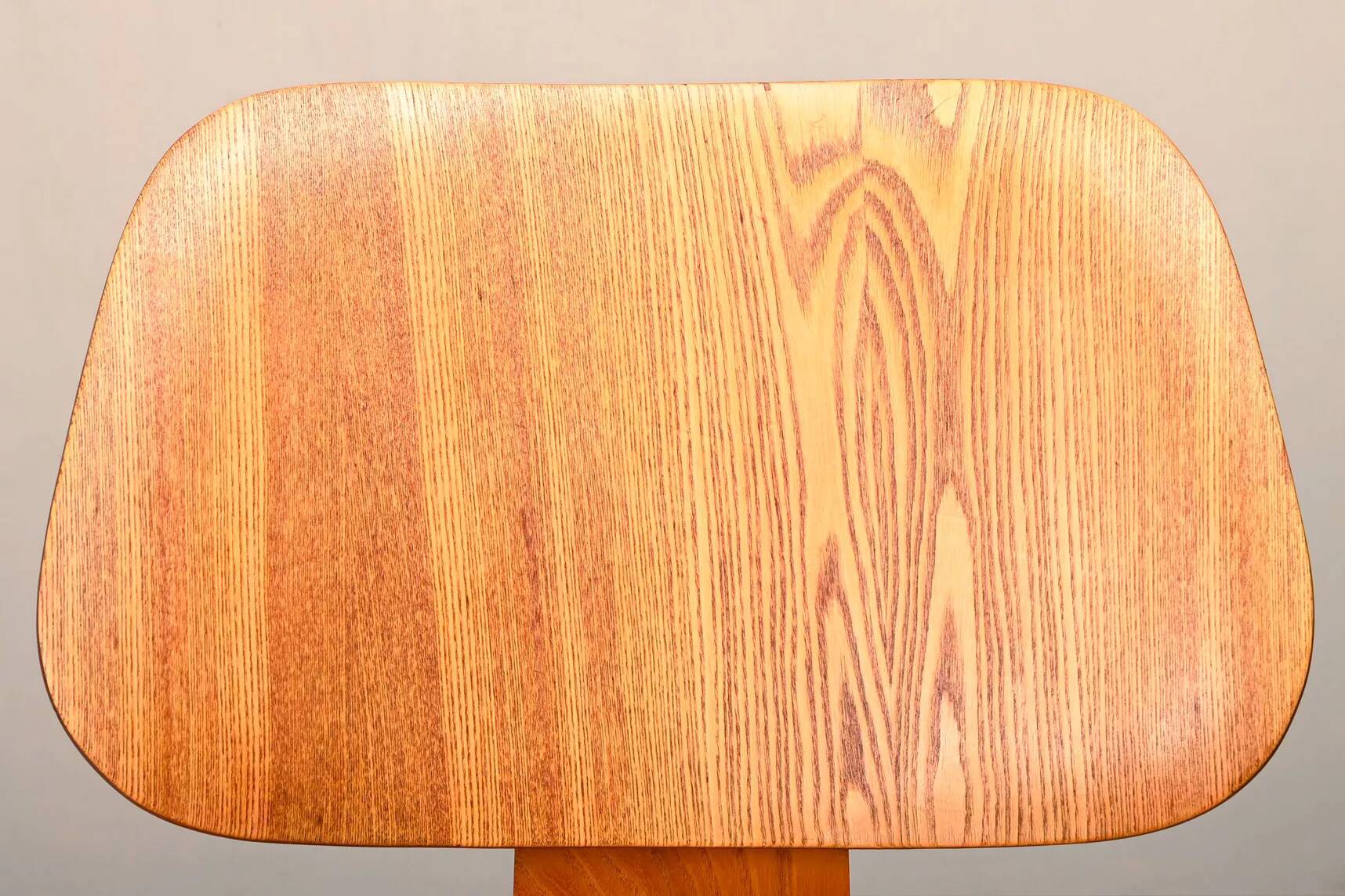 Charles & Ray Eames Early LCW Ash Lounge Chair for Herman Miller, 1950