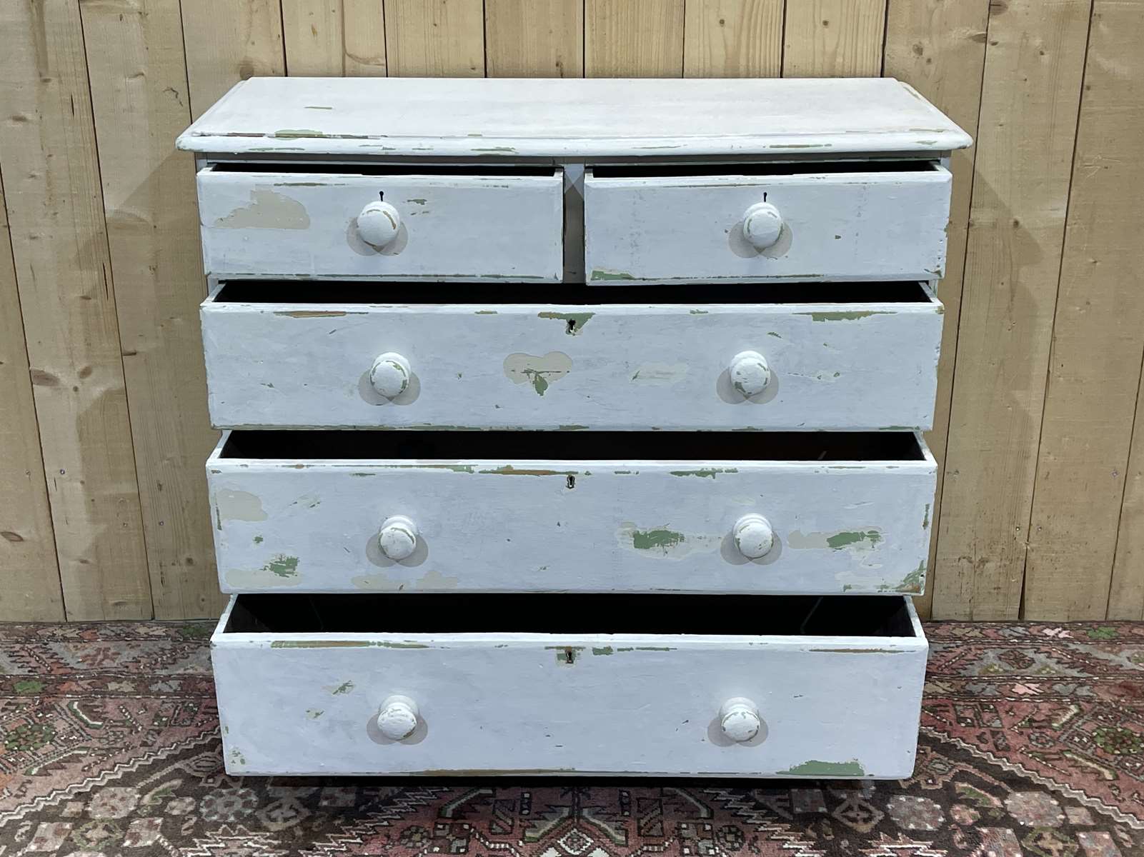 Victorian chest of drawers nineteenth in fir