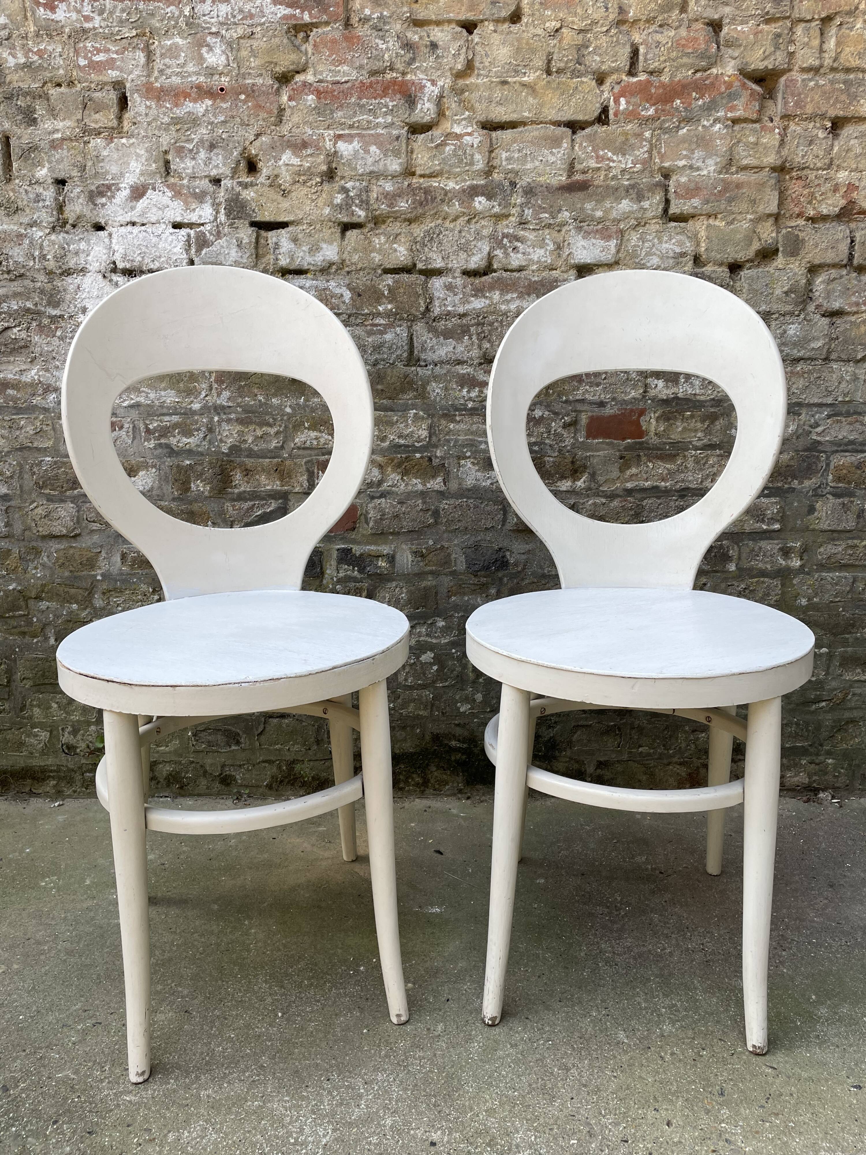 Pair of Baumann chairs, seagull model