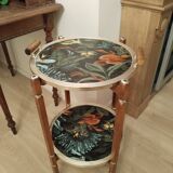 Pedestal table, round side table with serving trays