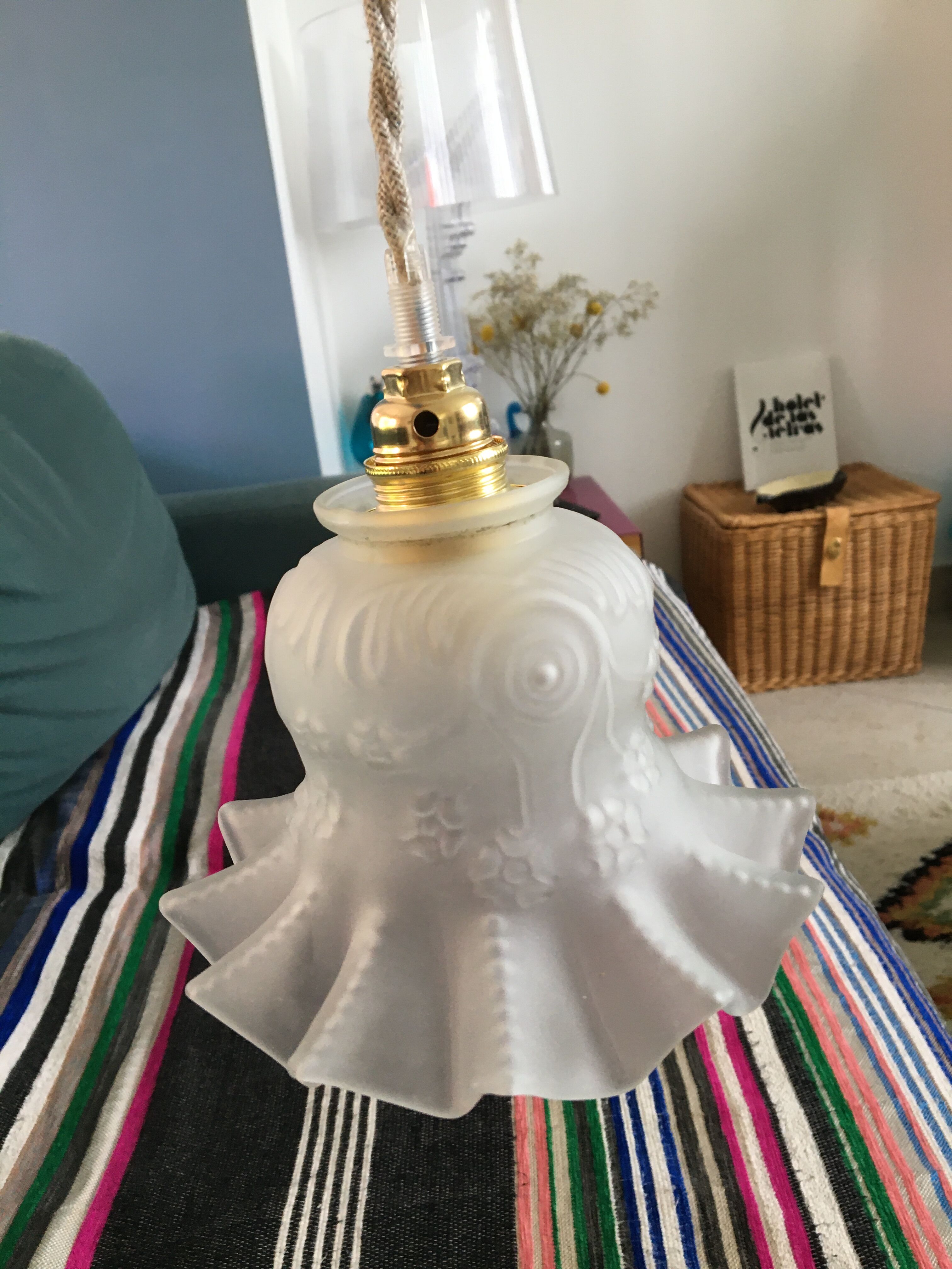 Vintage hand lamp