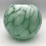 Vase en verre vintage forme boule fait à la main alicja vert et blanc