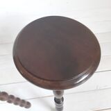 2 stools and 1 pot cover basket