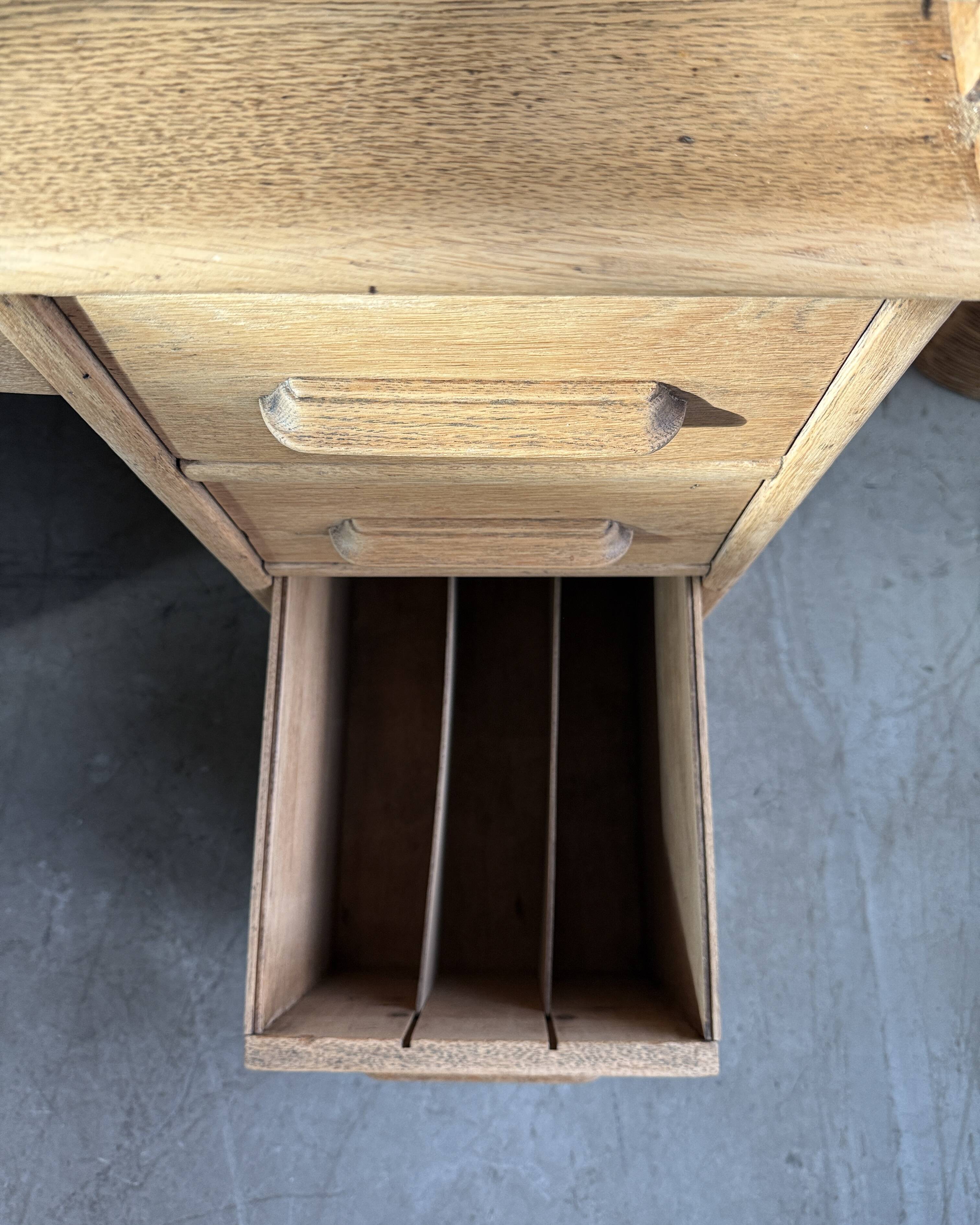 American oak cylinder desk (renovated)