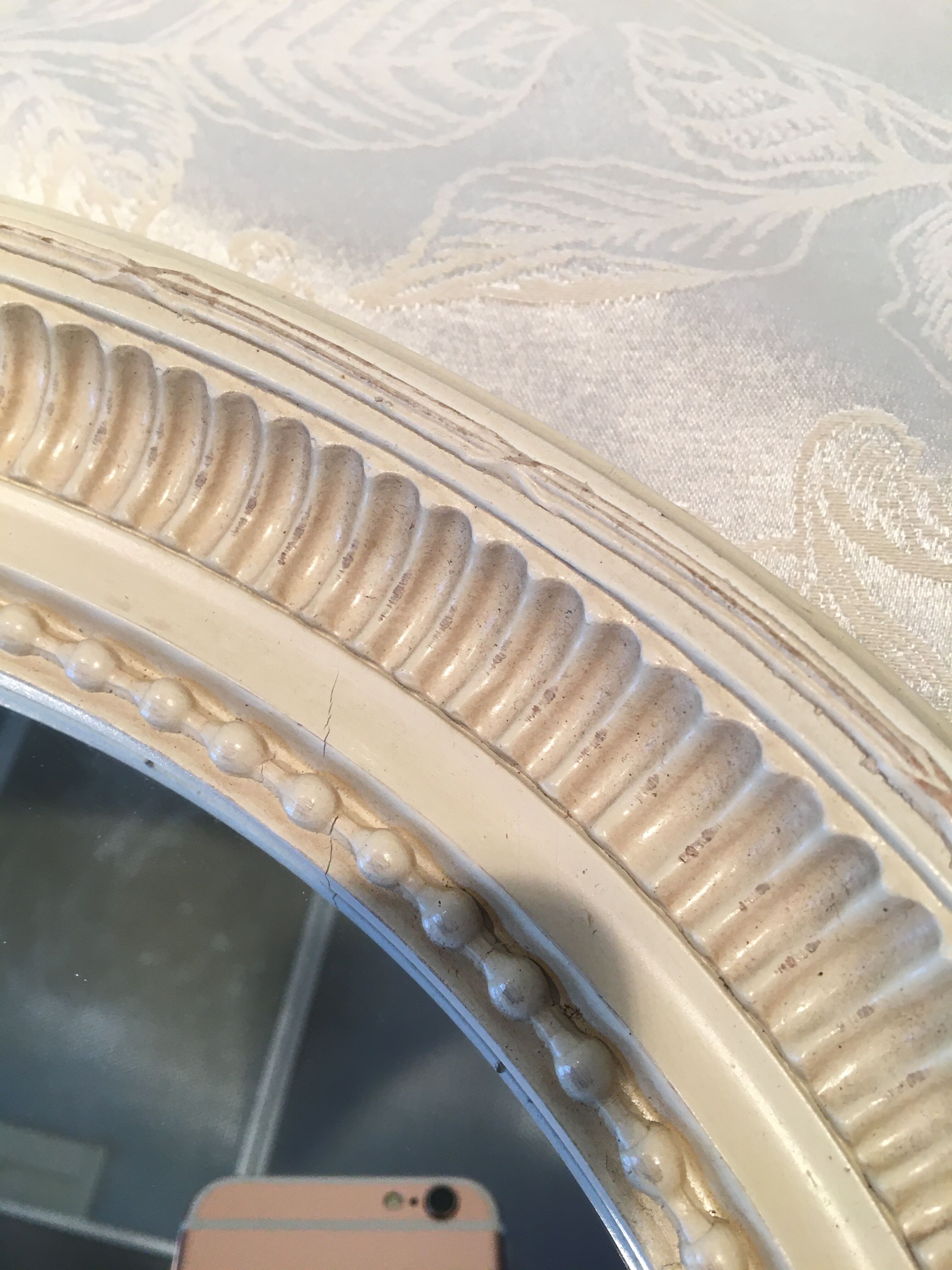 Pretty Oval Mirror  50x41cm