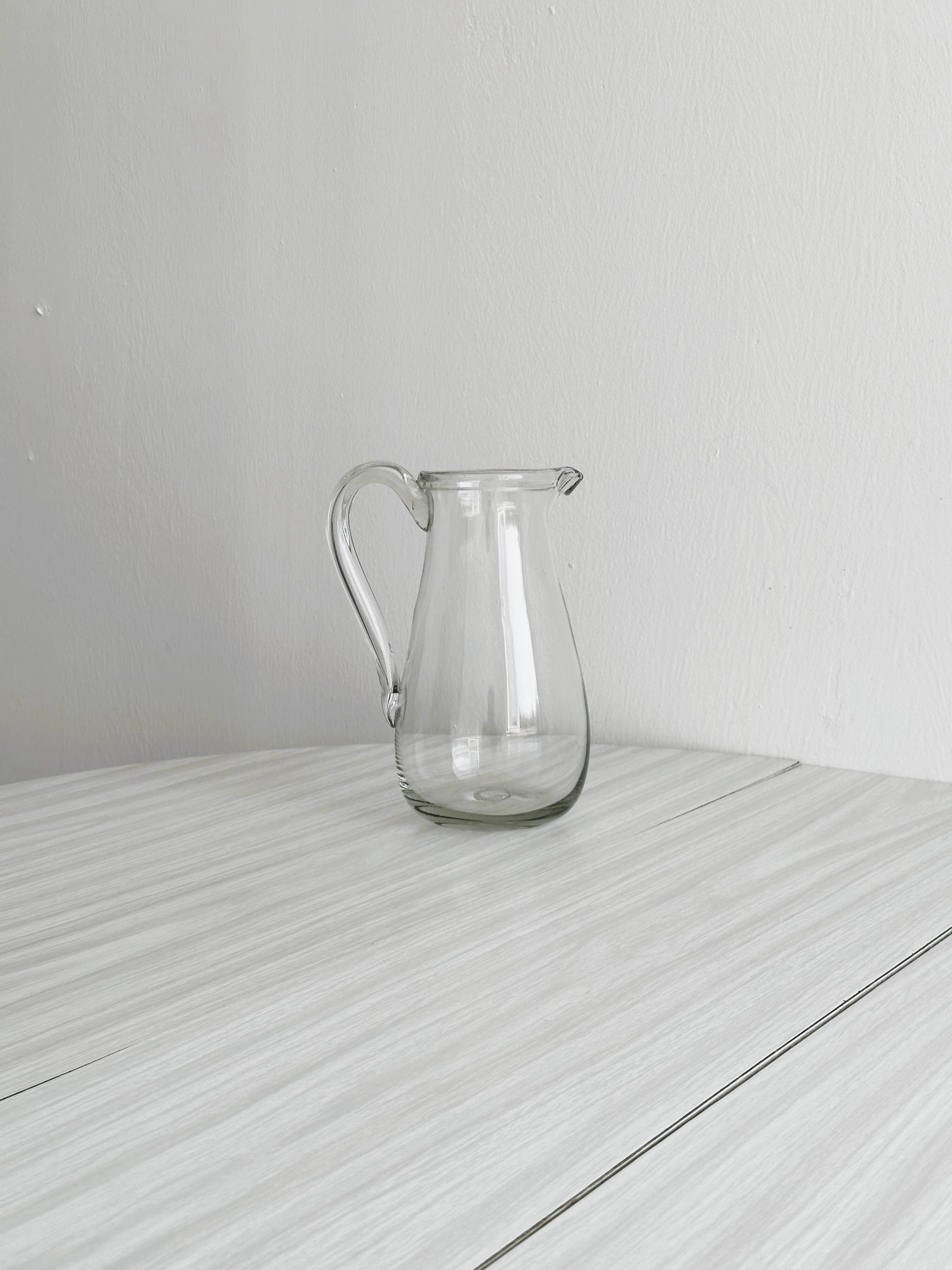 Hand-blown carafe
