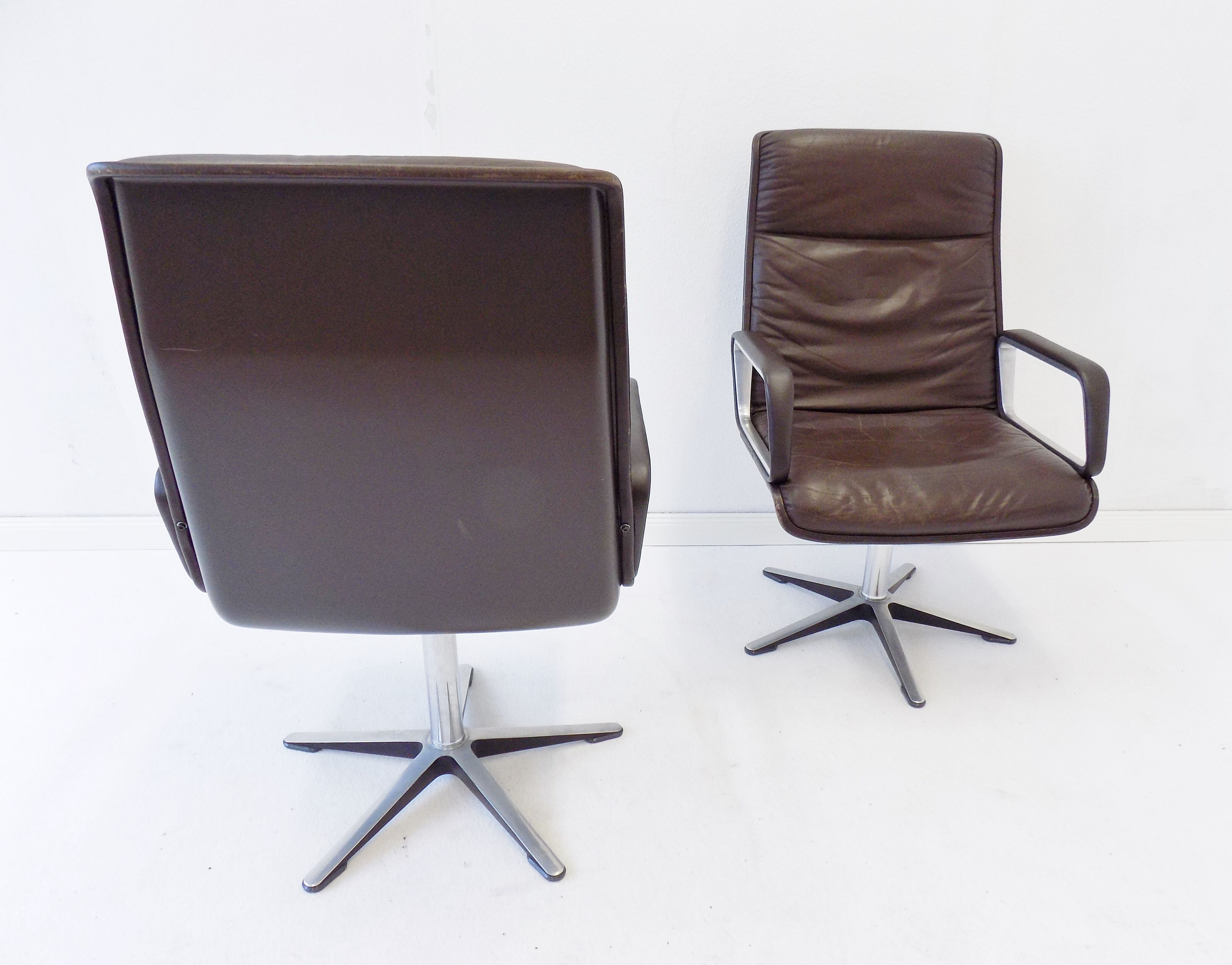 Wilkhahn Delta Highback set of 2 brown leather armchairs by Delta Design