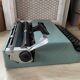 Olivetti lettera 32 typewriter