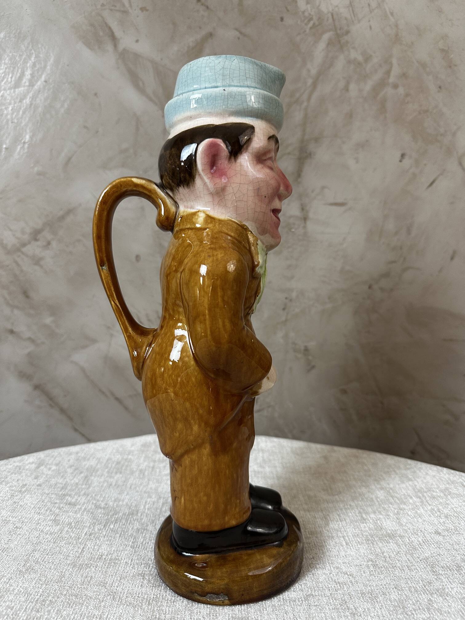 Jug in slipware