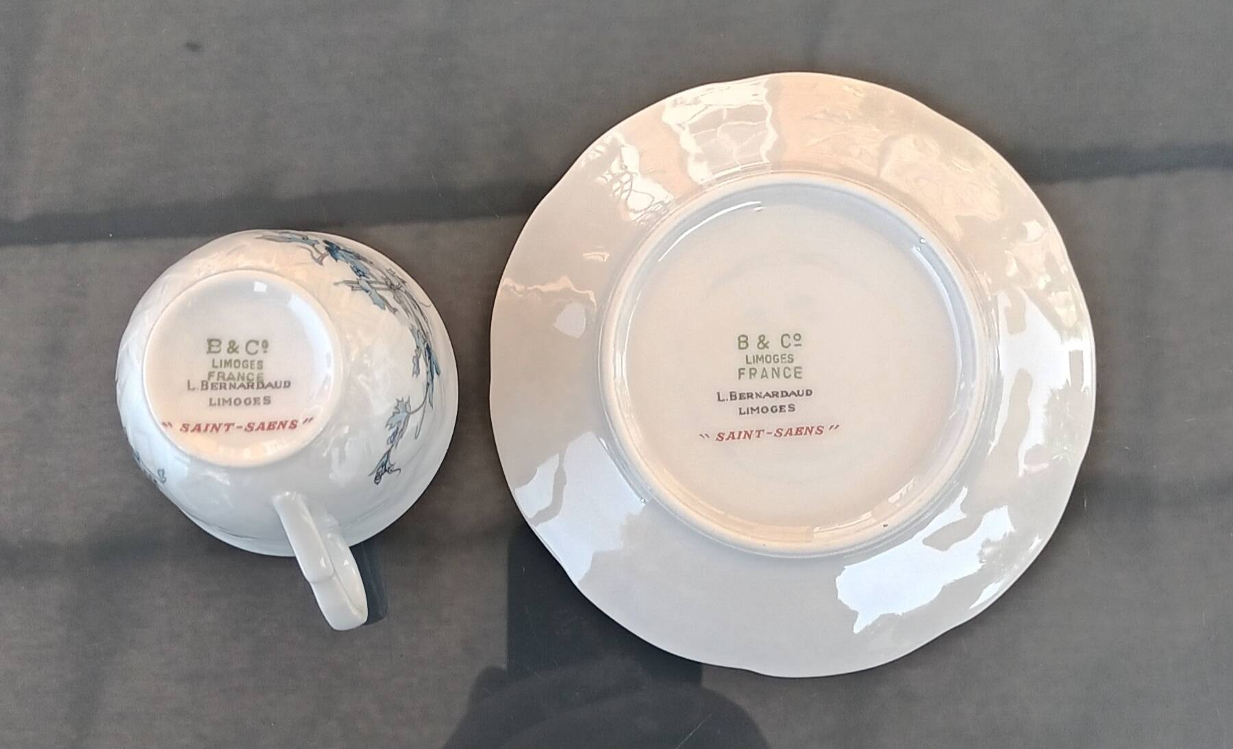 Set of 10 Bernardaud Saint-Saëns Limoges porcelain cups and saucers