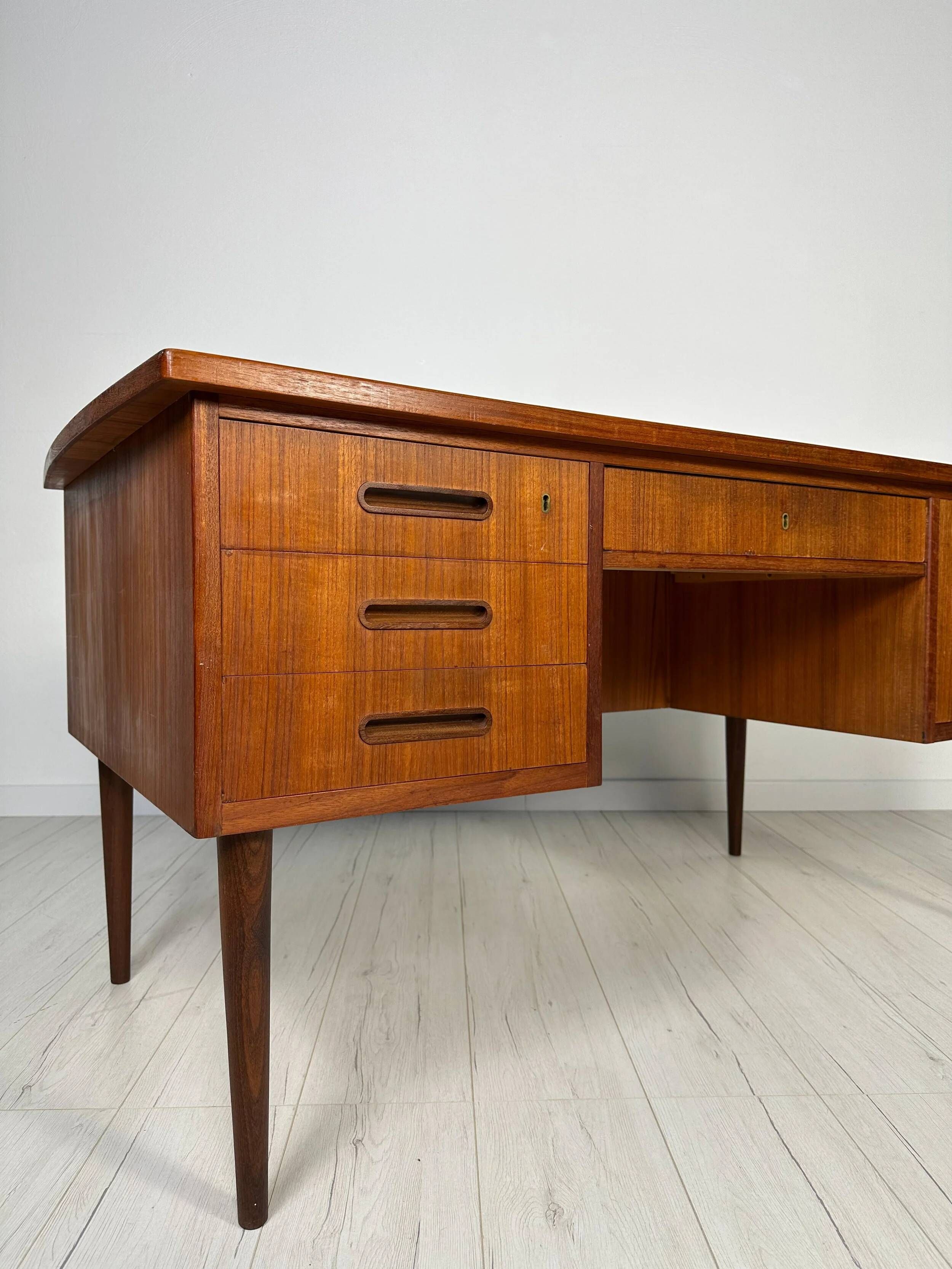 1960s Vintage Scandinavian Mid-Century Teak Writing Desk