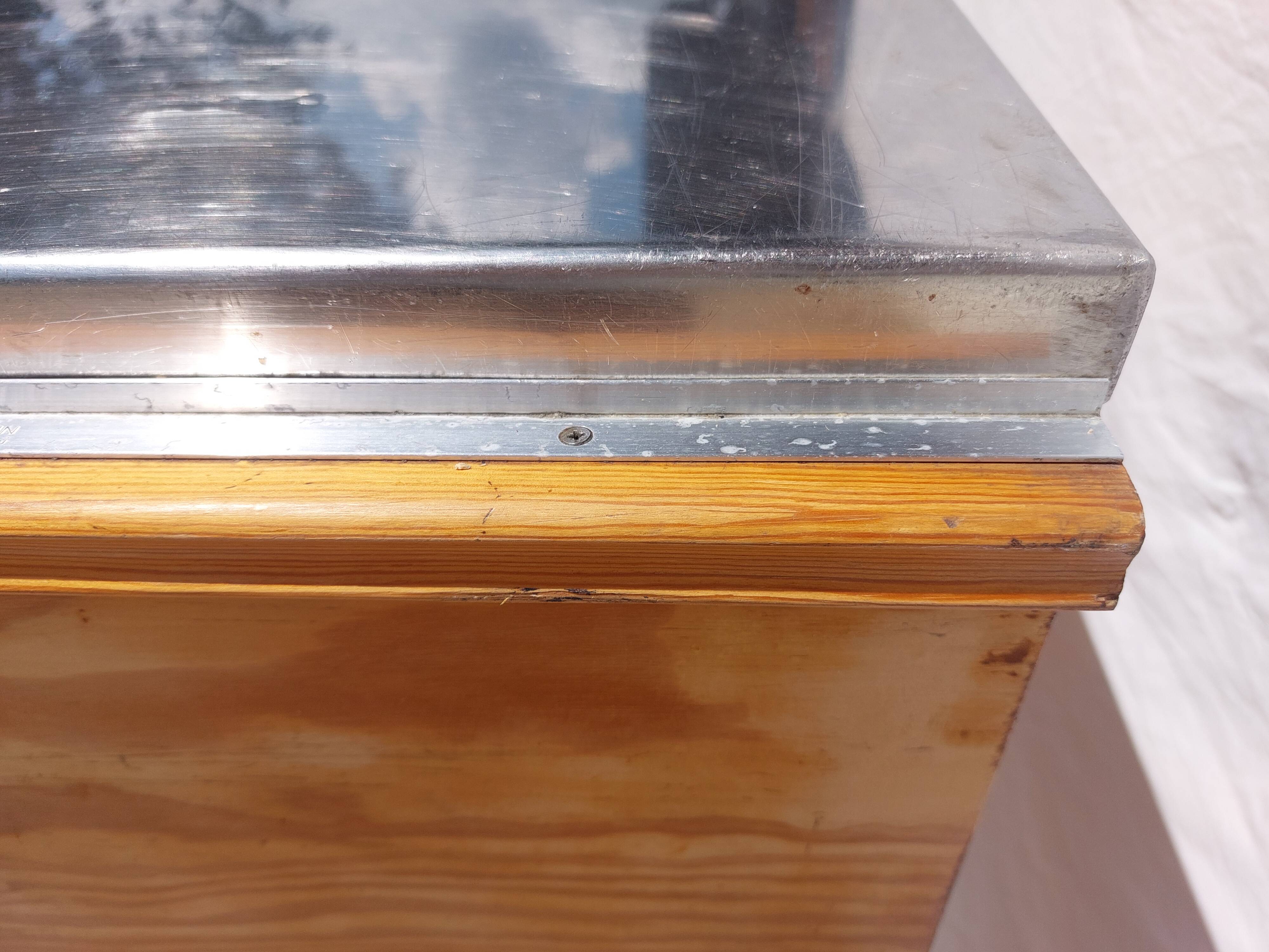 Mado buffet, stainless steel tray