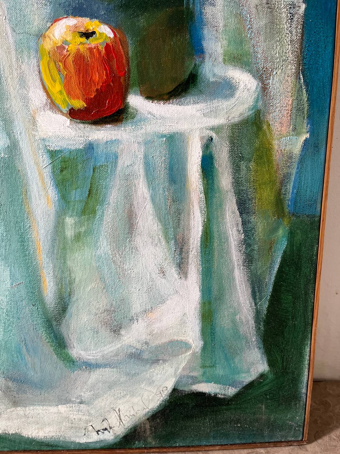 Nature morte sur chaise, signée Miguel Anibal 98