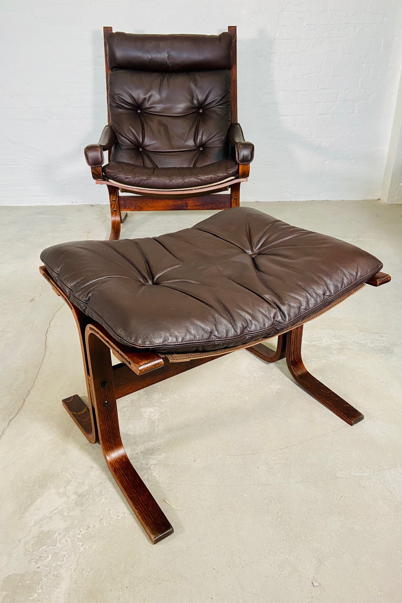 Vintage norwegian leather seista chair & ottoman by ingmar relling