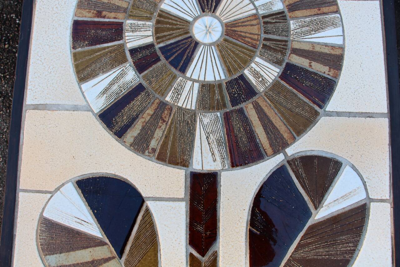 Roger Capron flower model coffee table