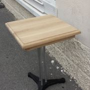 Table bistrot