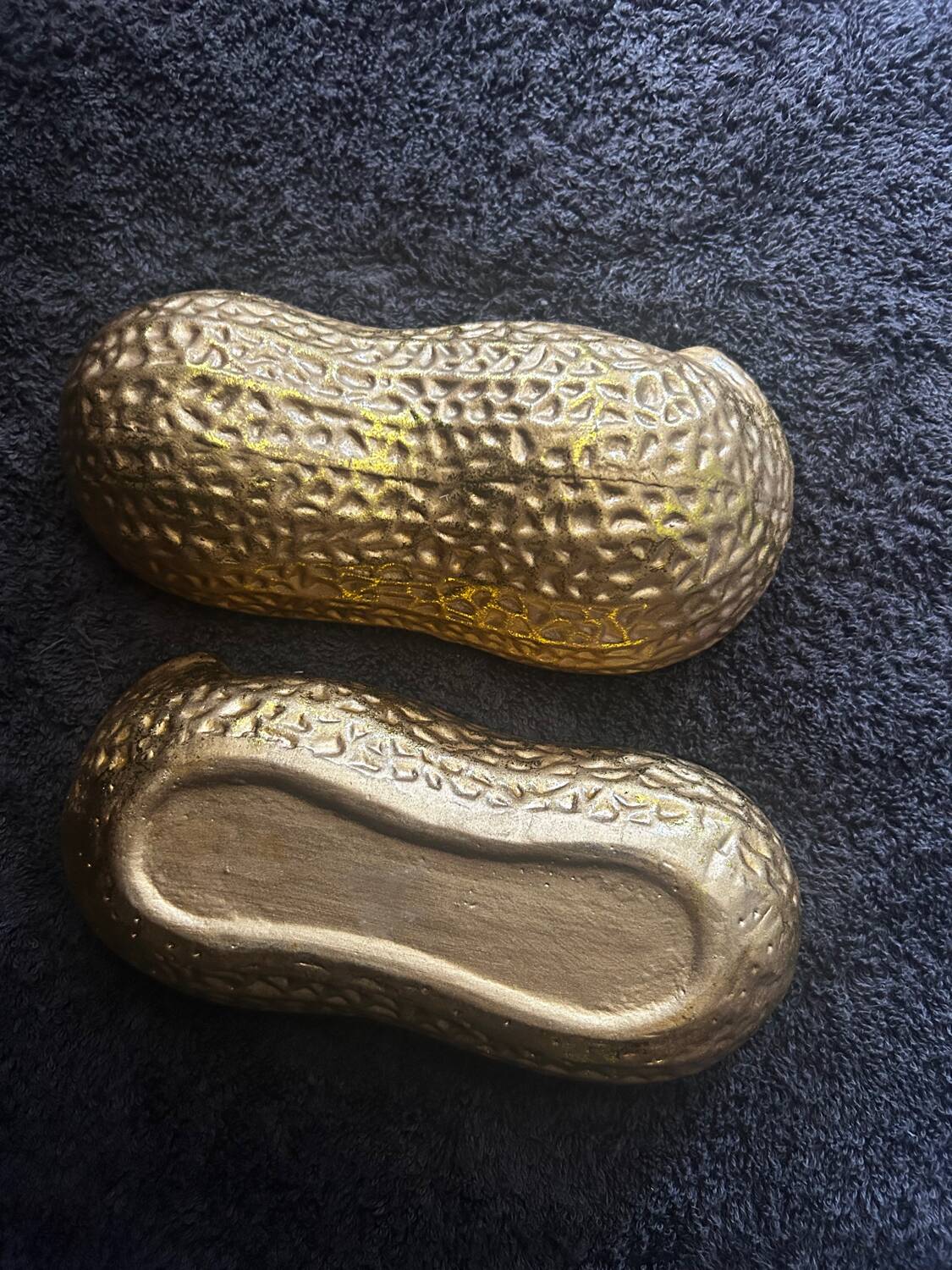 Vintage 1960s-70s ceramic peanut box