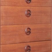 Enfilade Danoise en teck modèle 42 par Harry Østergaard/Randers Mobelfabrik