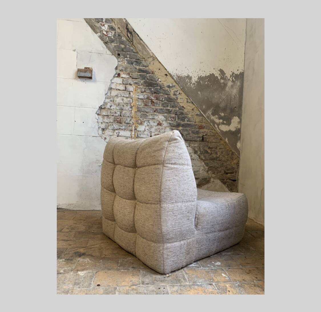 Chauffeuse beka , 1970 en velours tricoté