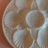 Assiette à huîtres en faïence blanche de Longchamp