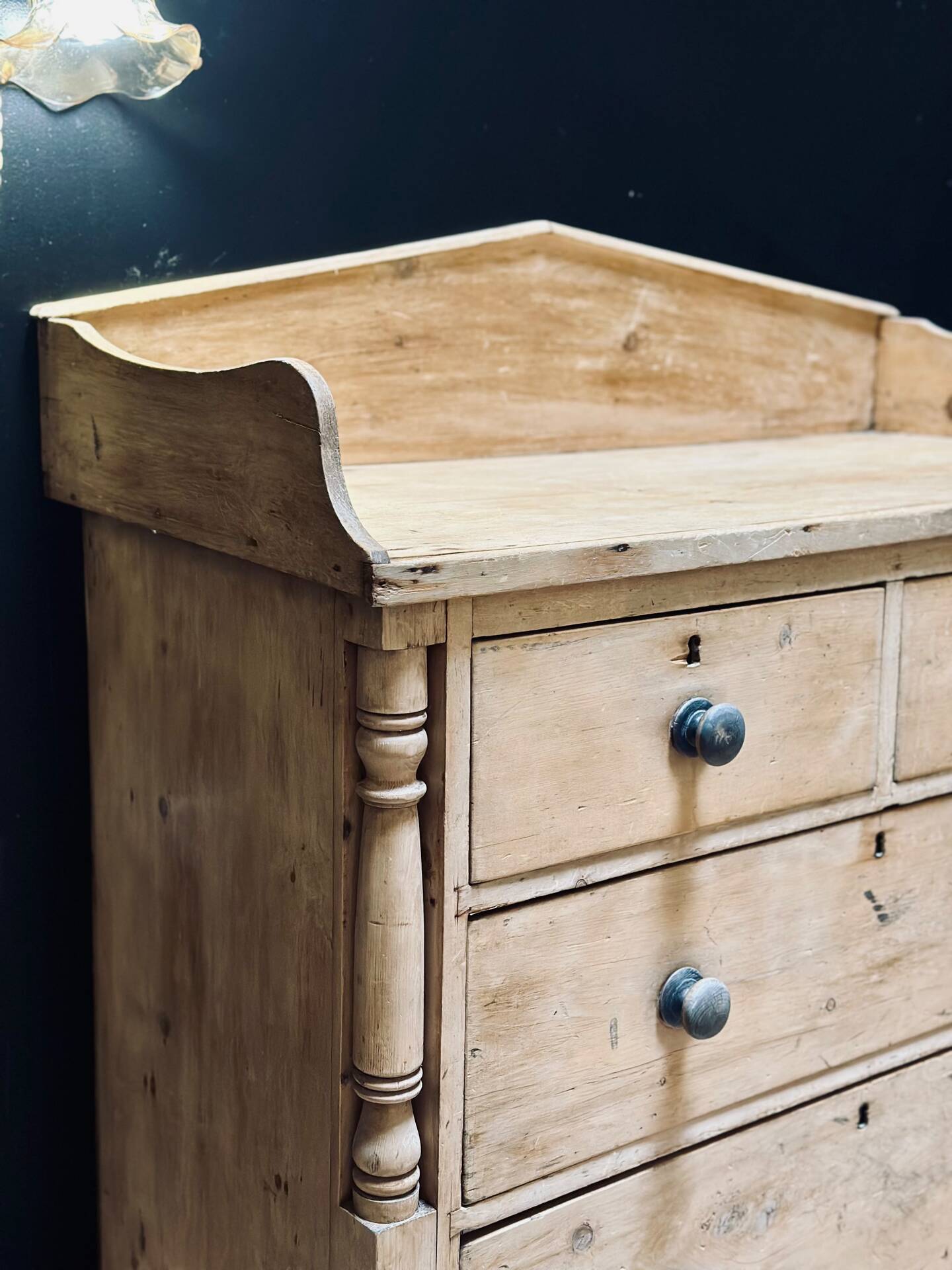 English commode