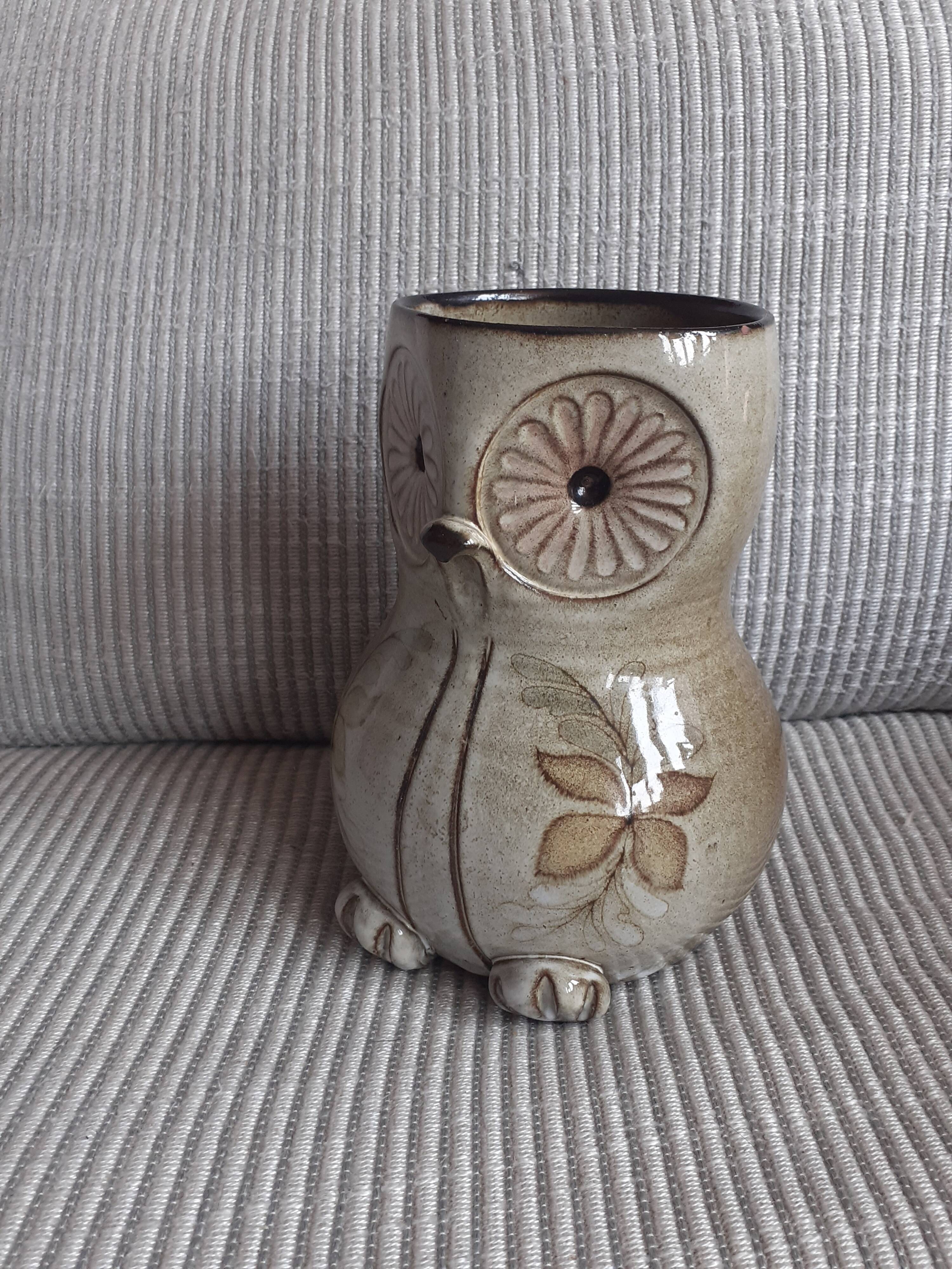 Zoomorphic vase in the shape of an owl by Pol Chambost