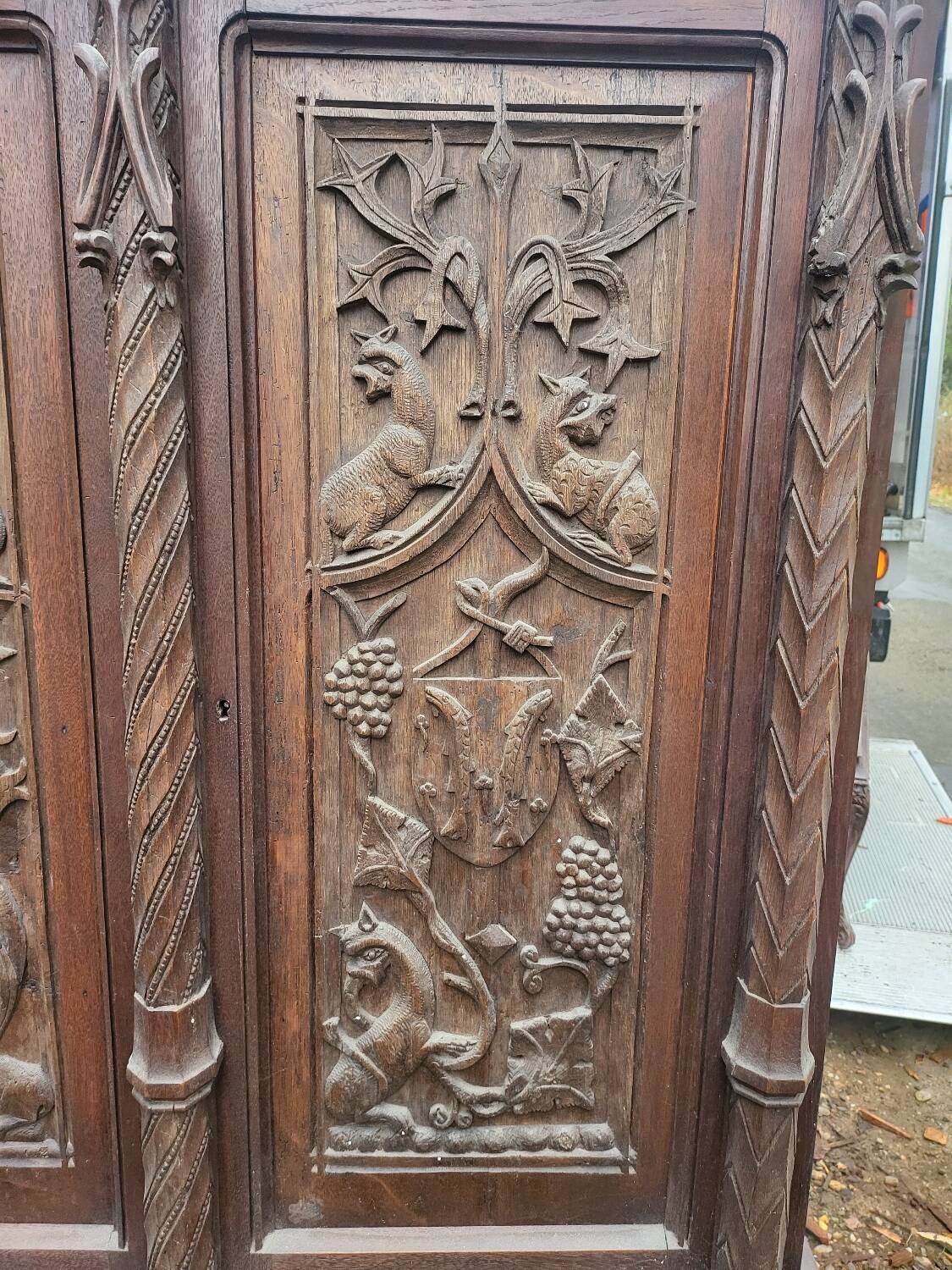 Large buffet / carved oak wardrobe – Neo-Gothic decor –