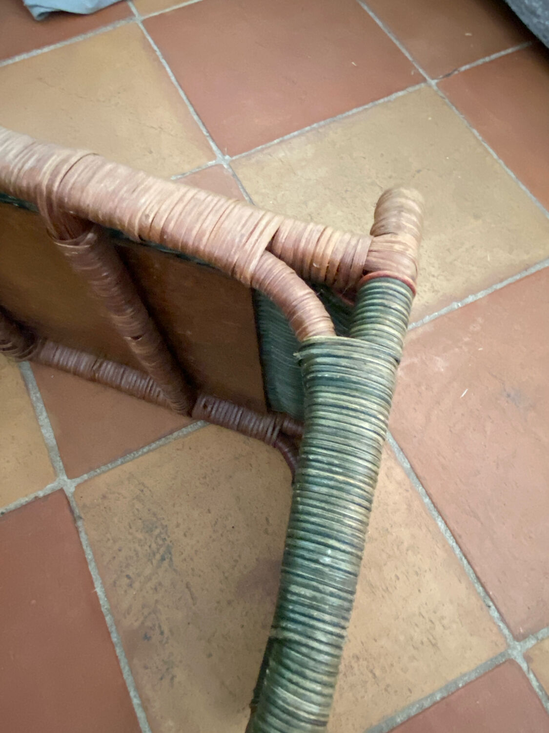 Wicker and rattan bed tray