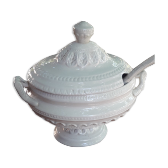 White soup tureen