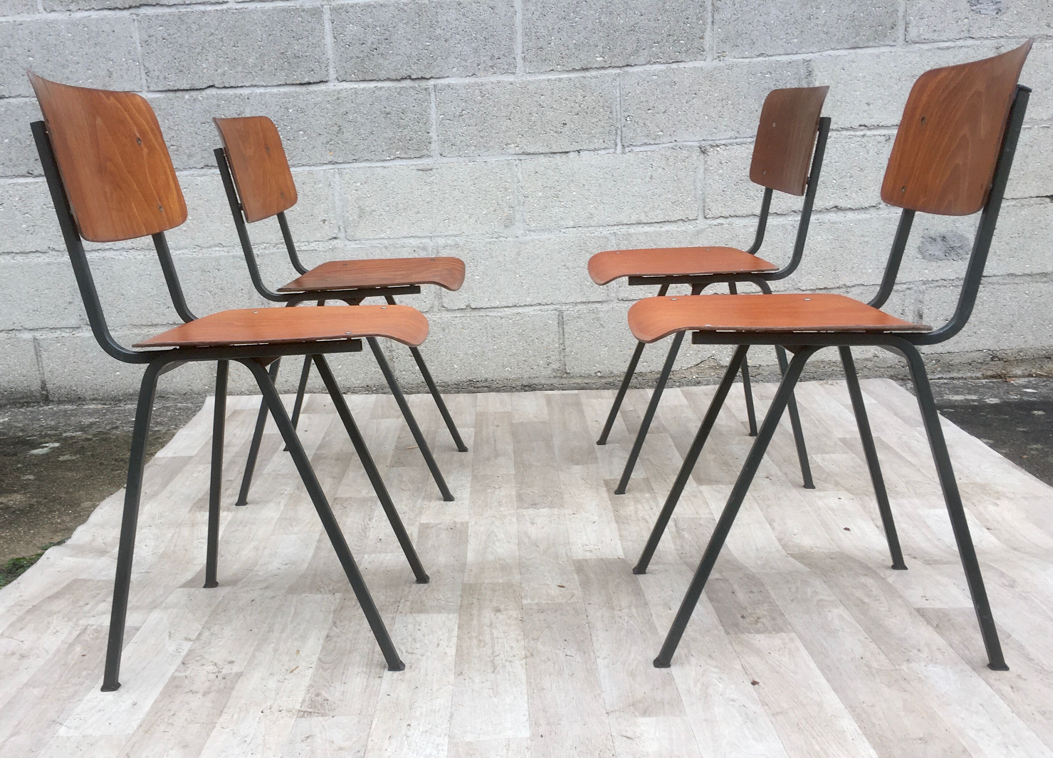 Set of 4 vintage chairs and design Eromes