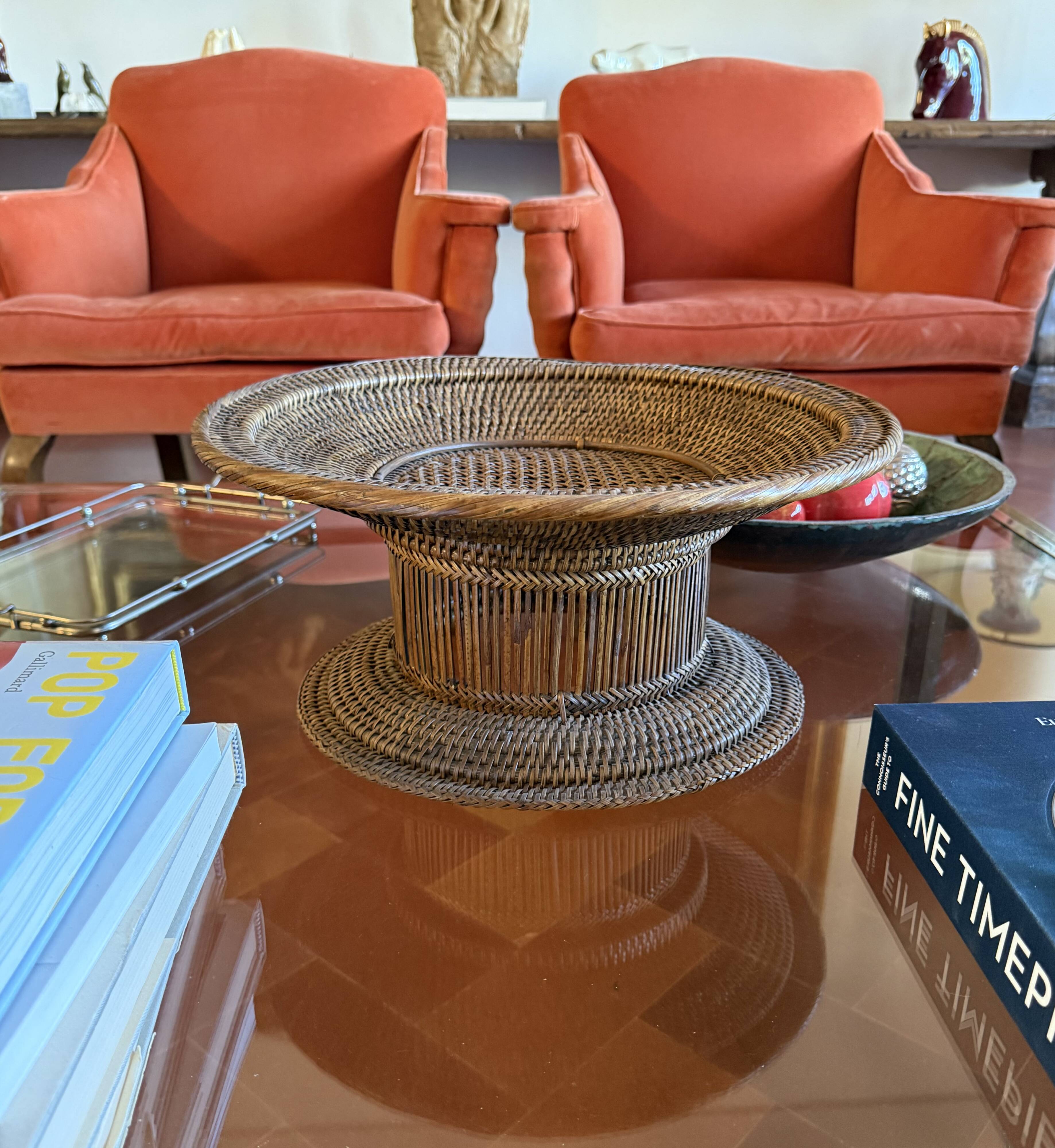 Centre de table, coupe en osier, Italie 1960