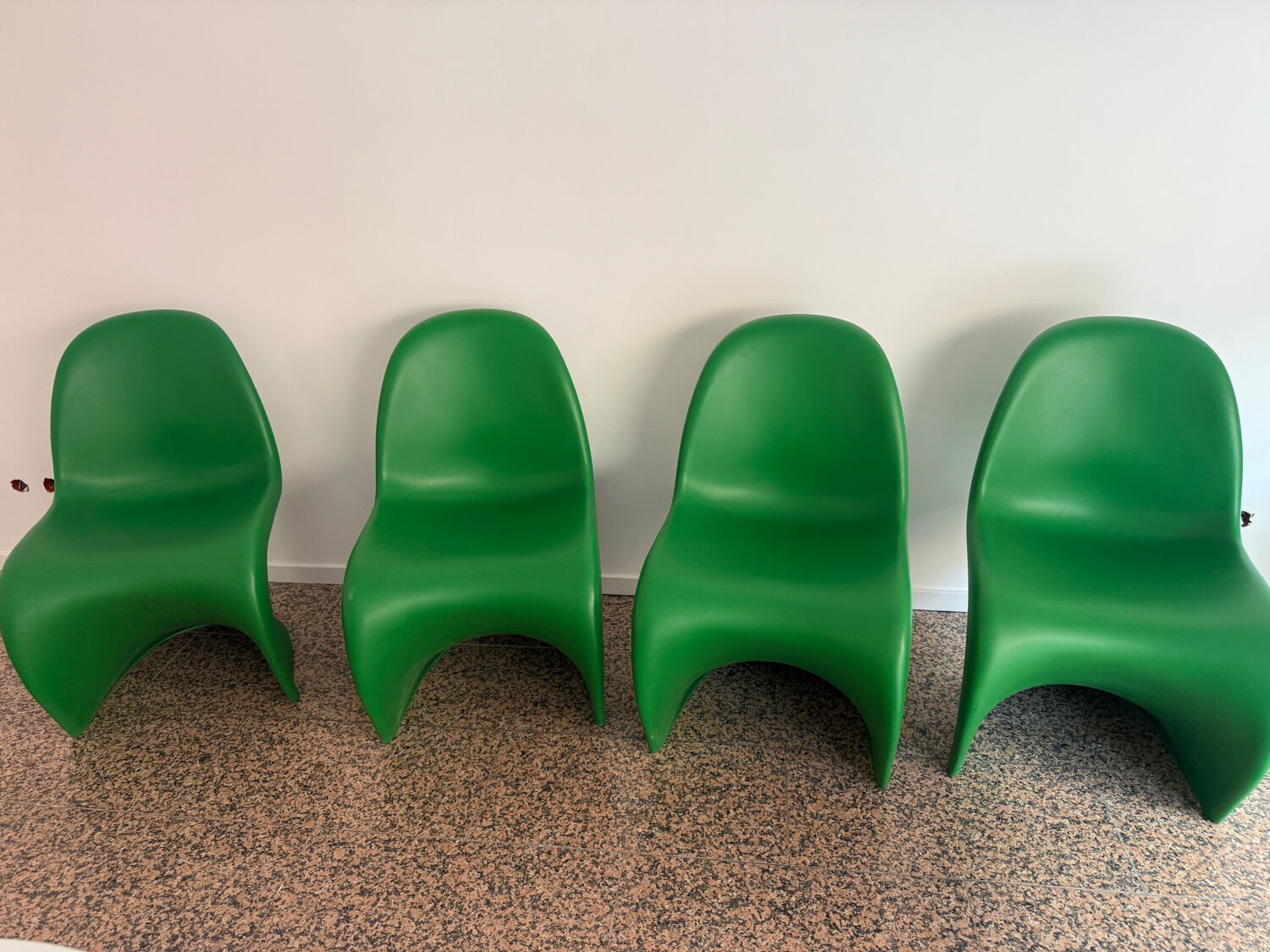 4 Panton chairs by Vitra