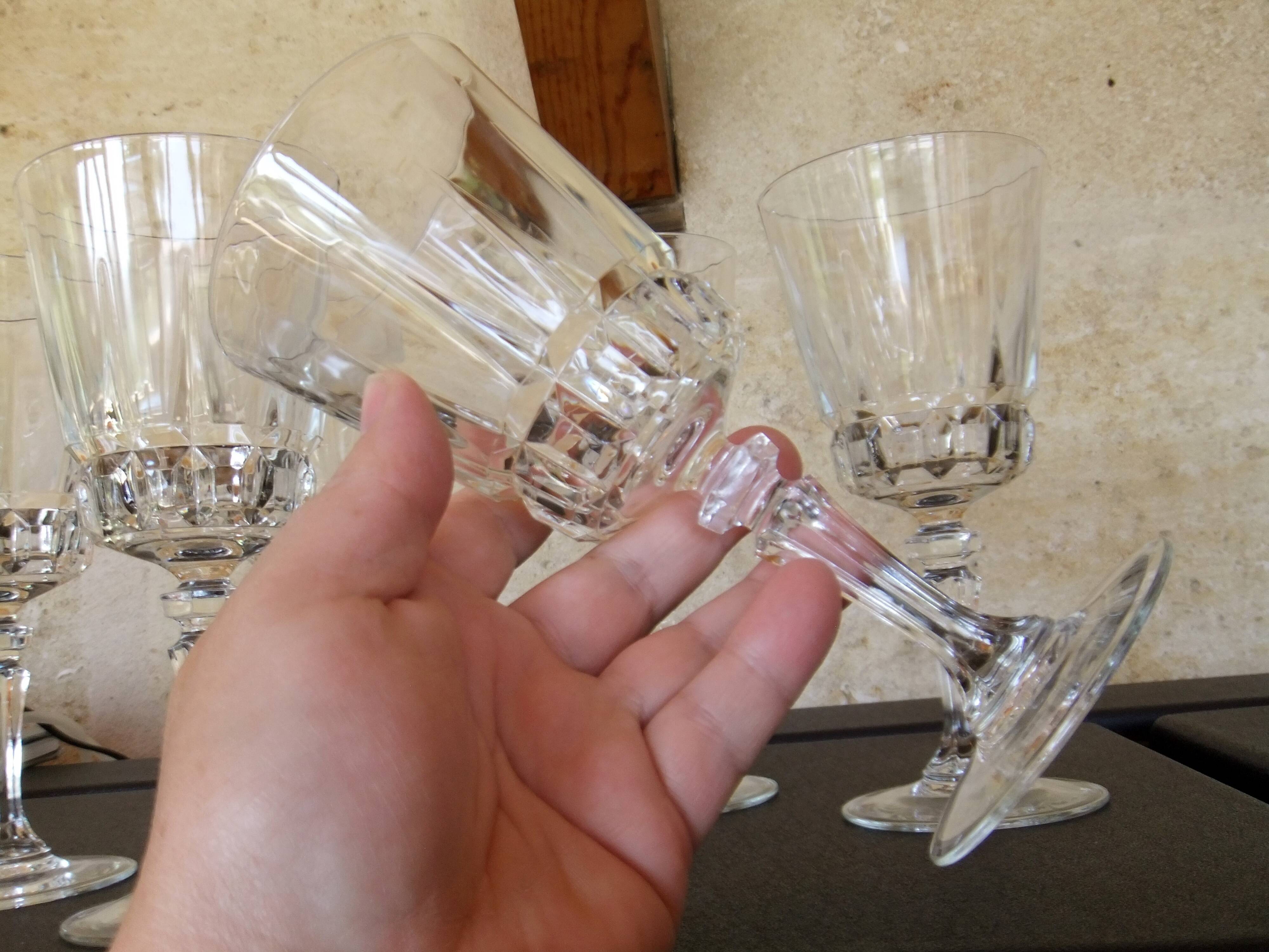 Vintage cut crystal wine glass Cristal d'Arques Chantelle Lady victoria