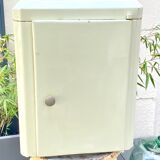Vintage metal medicine cabinet