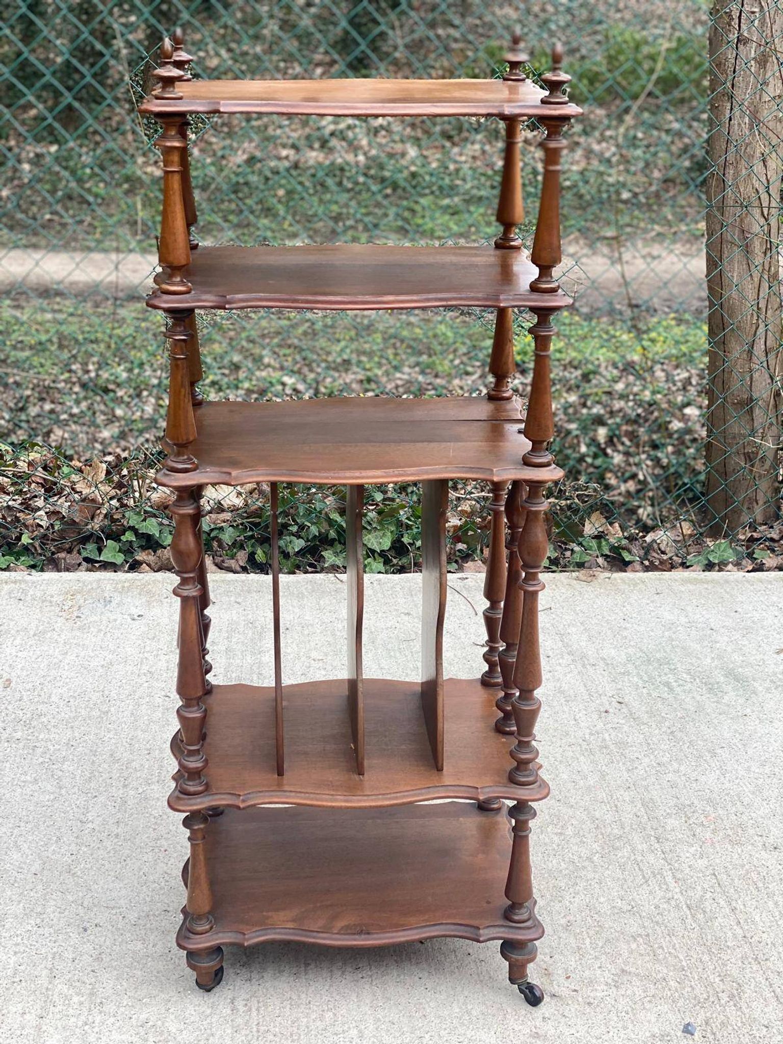 Large music rack, scores, early 20th century, Napoleon III