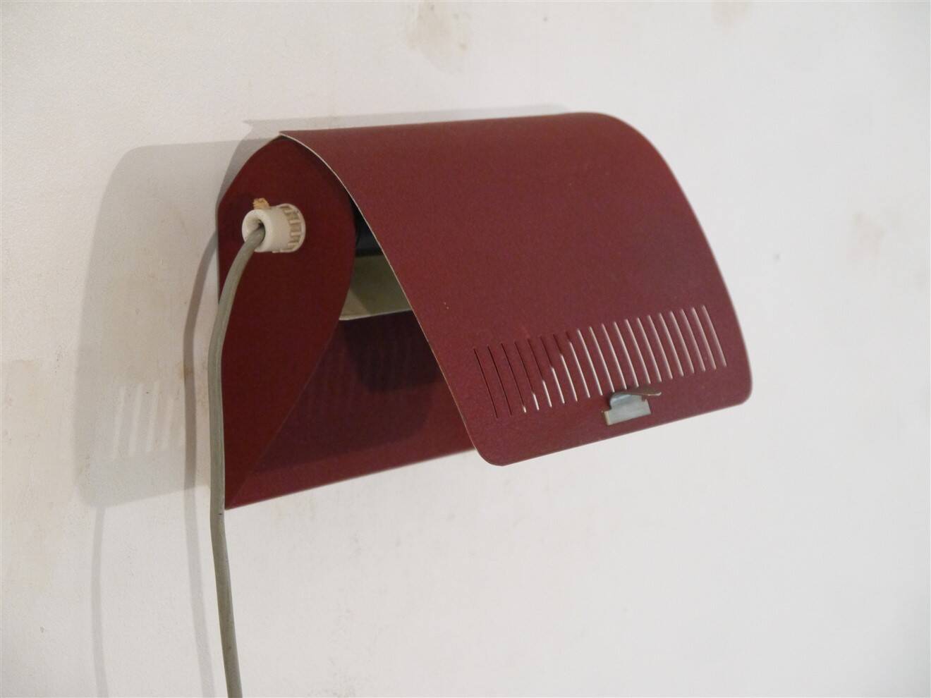 Vintage Scandinavian wall lamp 1960