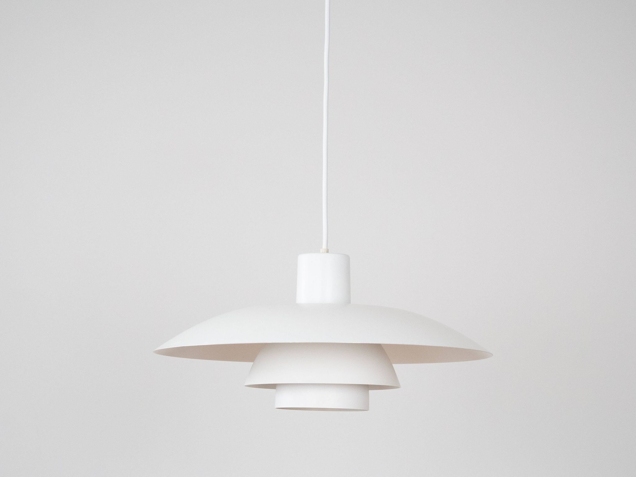 Danish vintage pendant lamp PH 4/3 by Poul Henningsen, Louis Poulsen, 1966