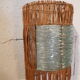 Applique en verre et rotin
