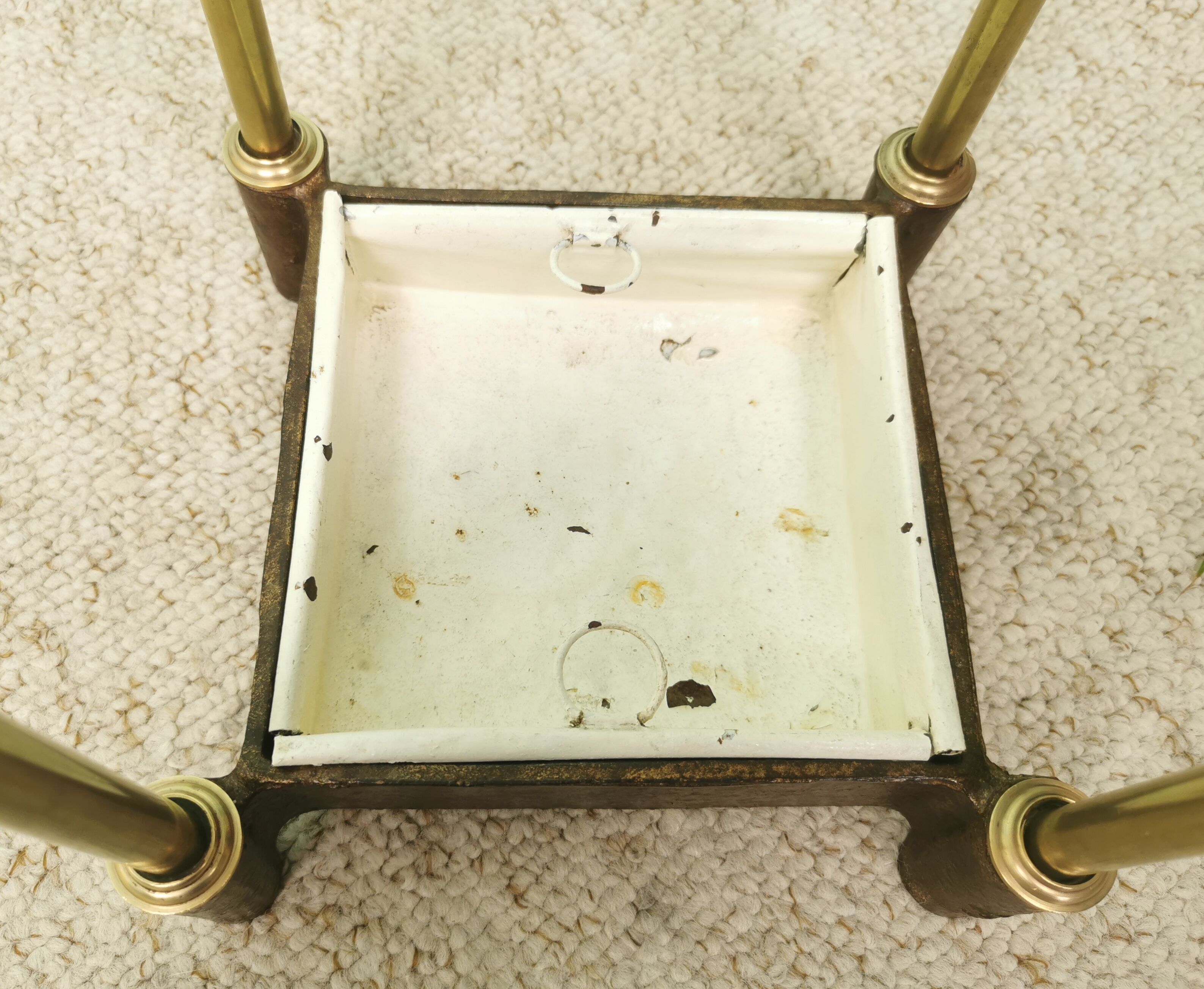 Brass umbrella holder