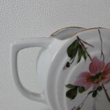 Milk jar, tea or porcelain tea